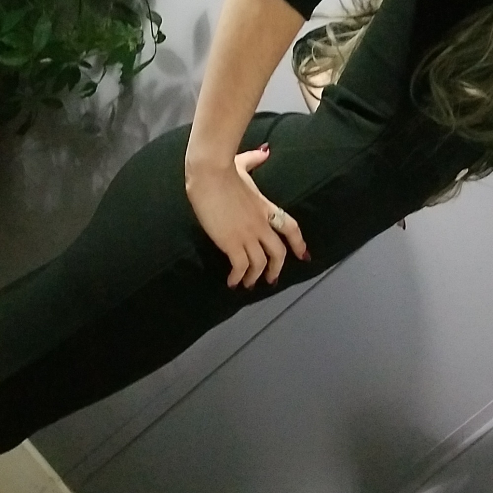 IMPORTED Form Fitting Office Dress - Picture 10 of 11